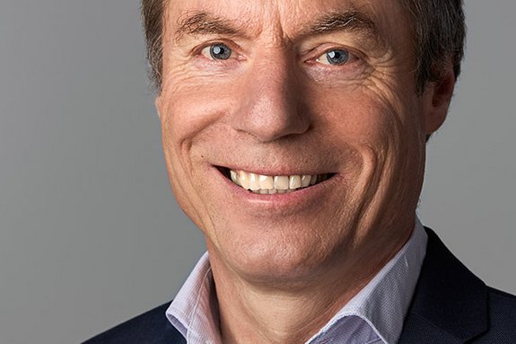 Prof. Dr. Ing. Peter Awakowicz (© AEPT)
