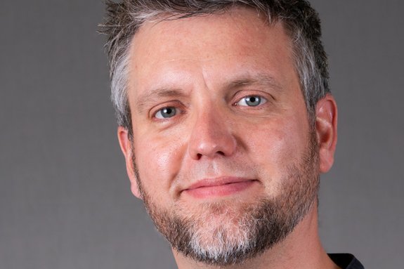 Dr.-Ing. Nils Surkamp