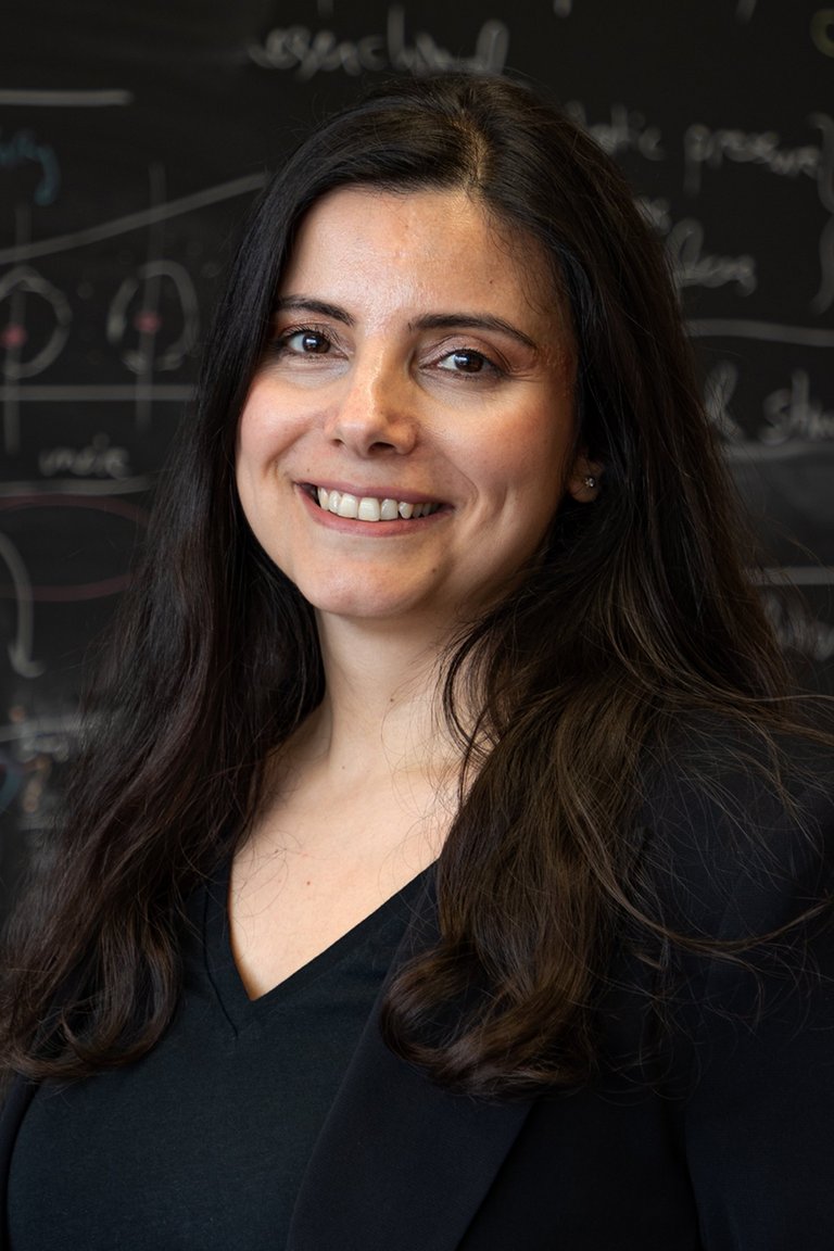 Dr. Selcen Islamoglu