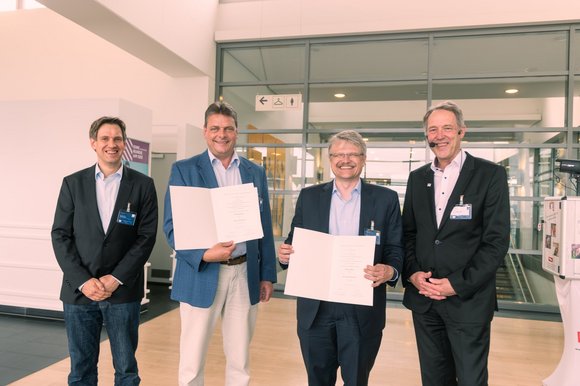 Alumni-Grillfest mit Silberner Promotionsfeier