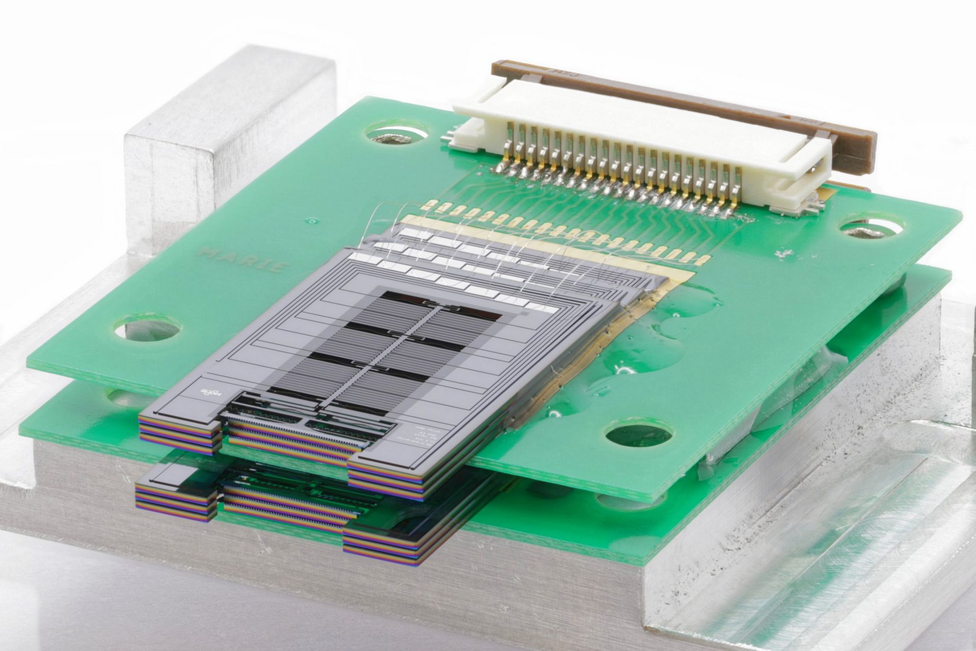 2x4 Spiegelarray (© RUB, Harald Austenfeld)