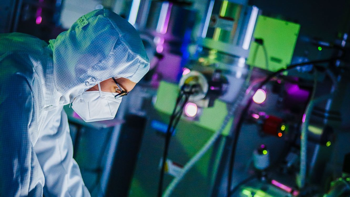 Clustertool ForLab Bochum (© RUB, ForLab PICT2DES /André Wirsig) Clustertool ForLab Bochum (© RUB, ForLab PICT2DES /André Wirsig)