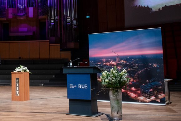 Akademische Feier 2021 (Fotos: RUB/Fakultät ETIT)