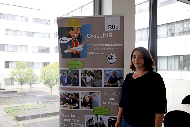 Ellen Losacker bei CrossING 2023 (© RUB/ETIT)