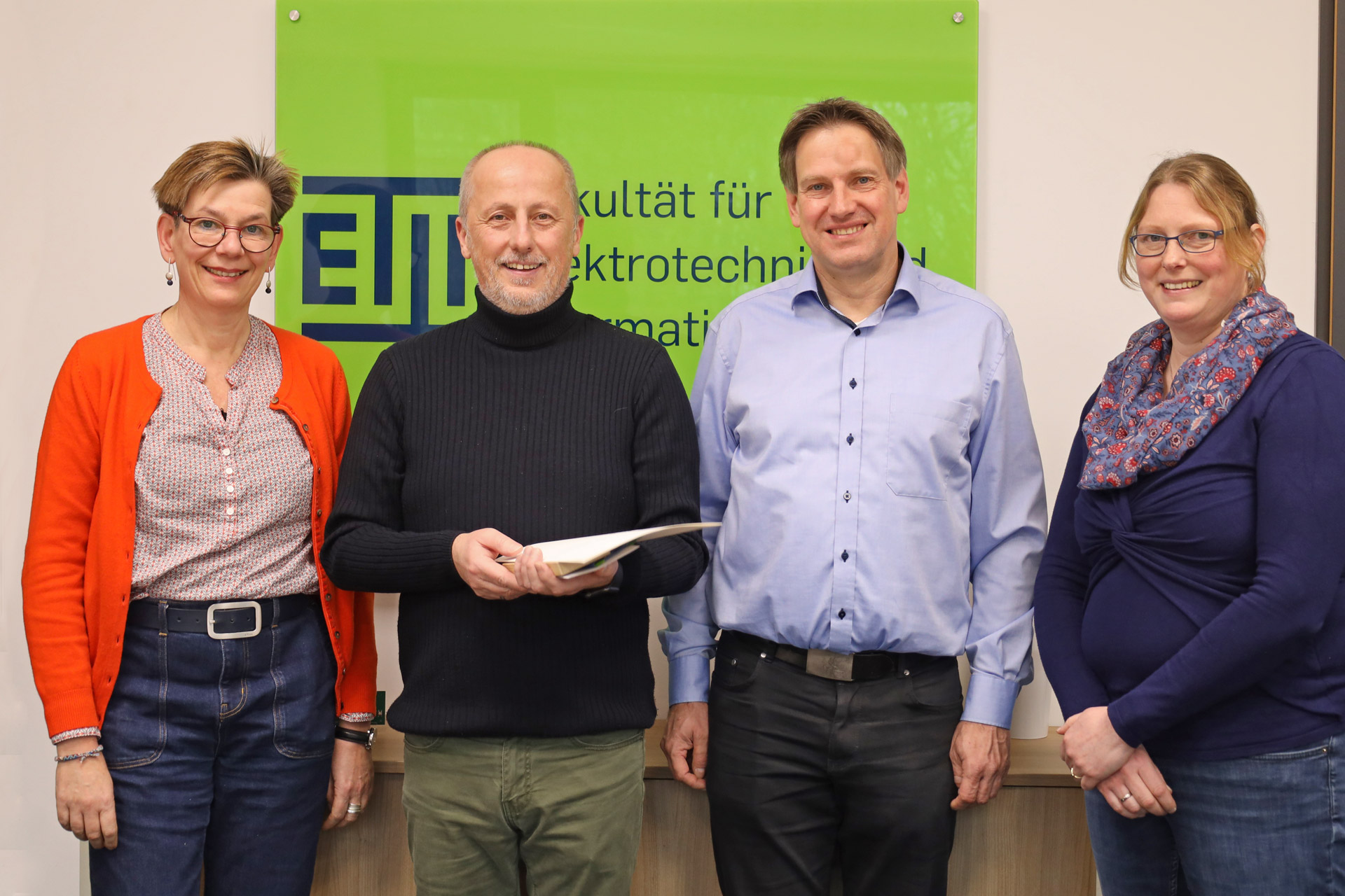 Dienstjubiläum Thomas Mussenbrock (© RUB/ETIT)